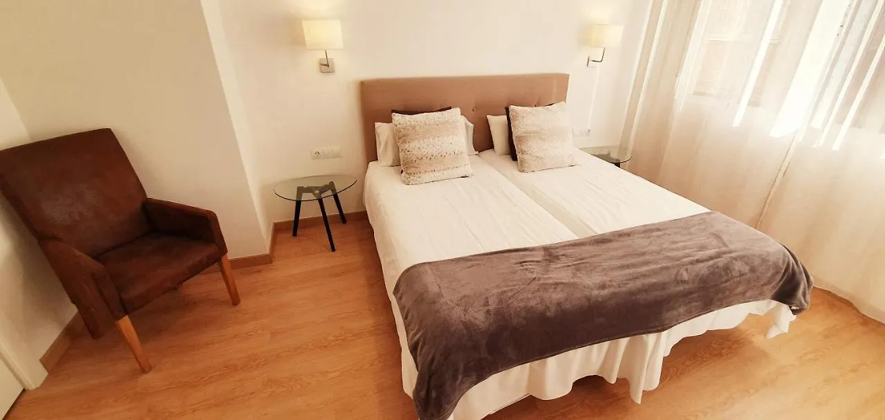 Fan Rooms Galvez Malaga 2*,  Spain